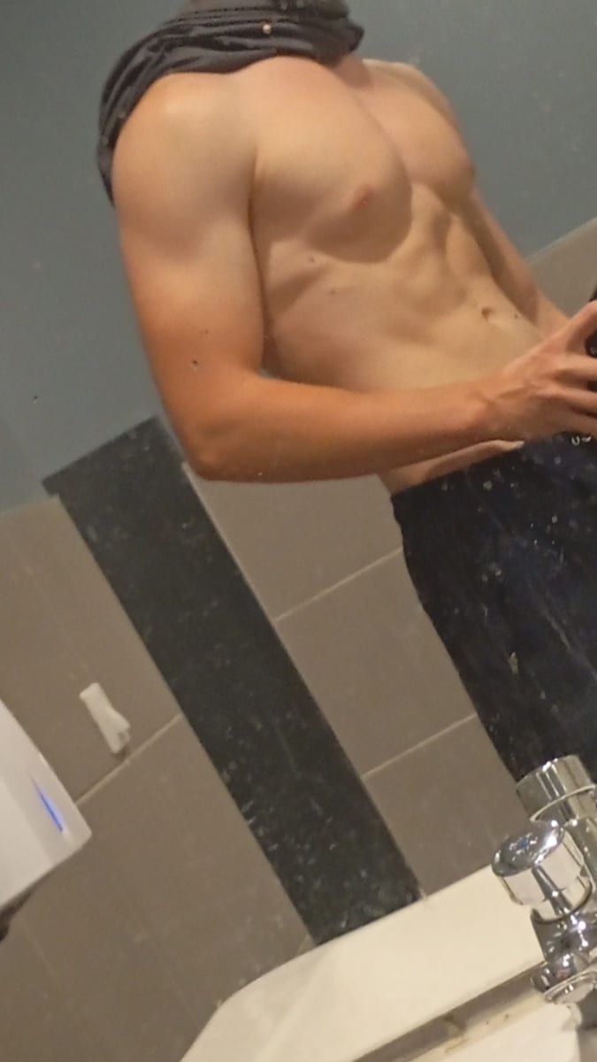 Profil von Isam