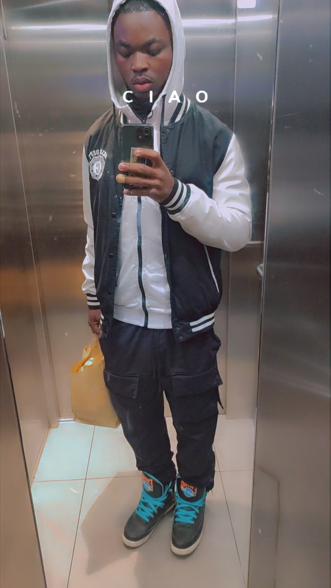 Profil von Carlton